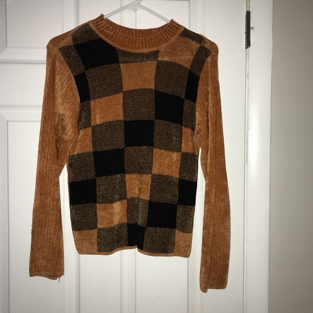 Sweater/Shirt